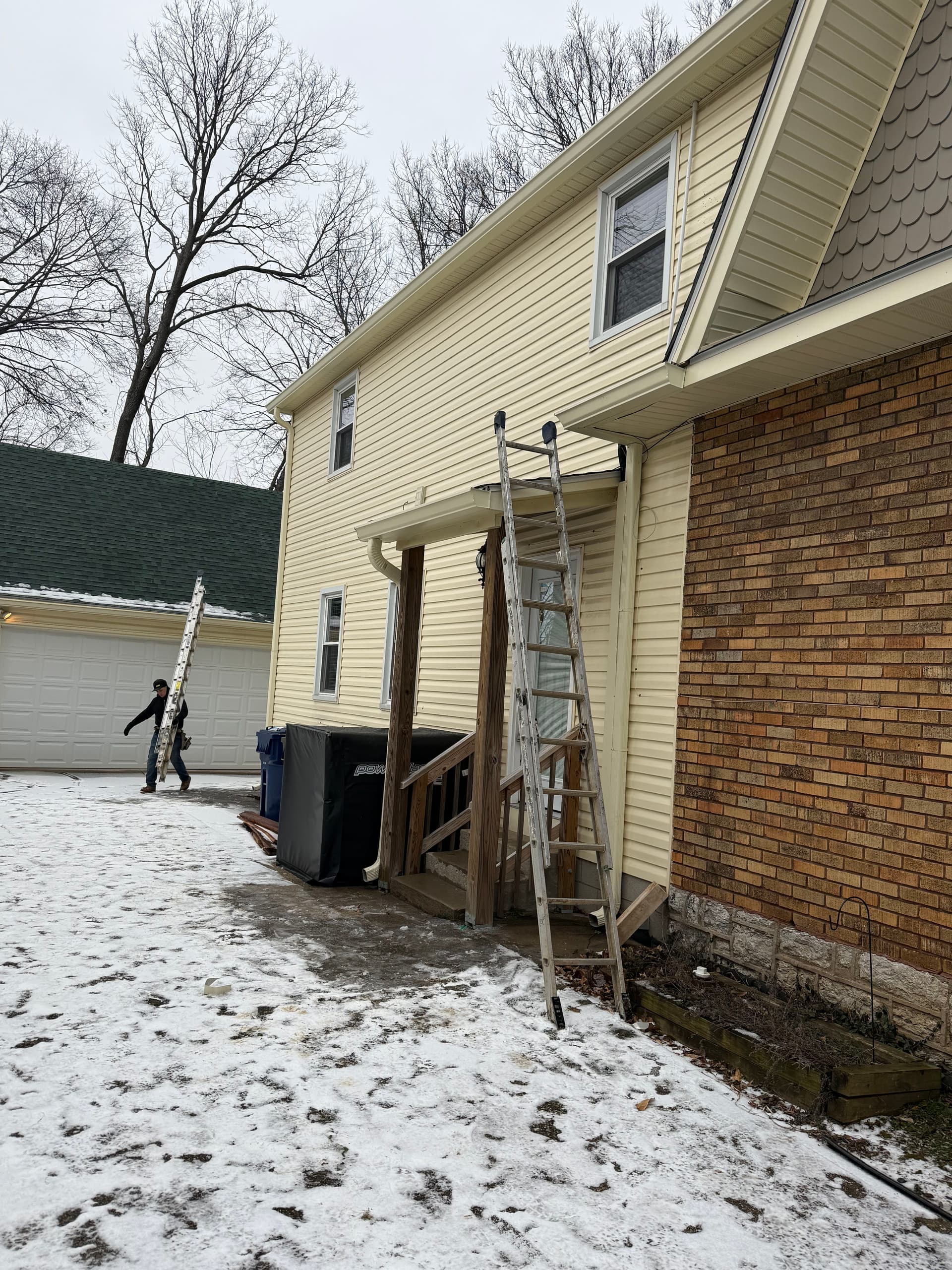 Gallery photos for Snowy Day Gutter Installation in Lexington: Image #1