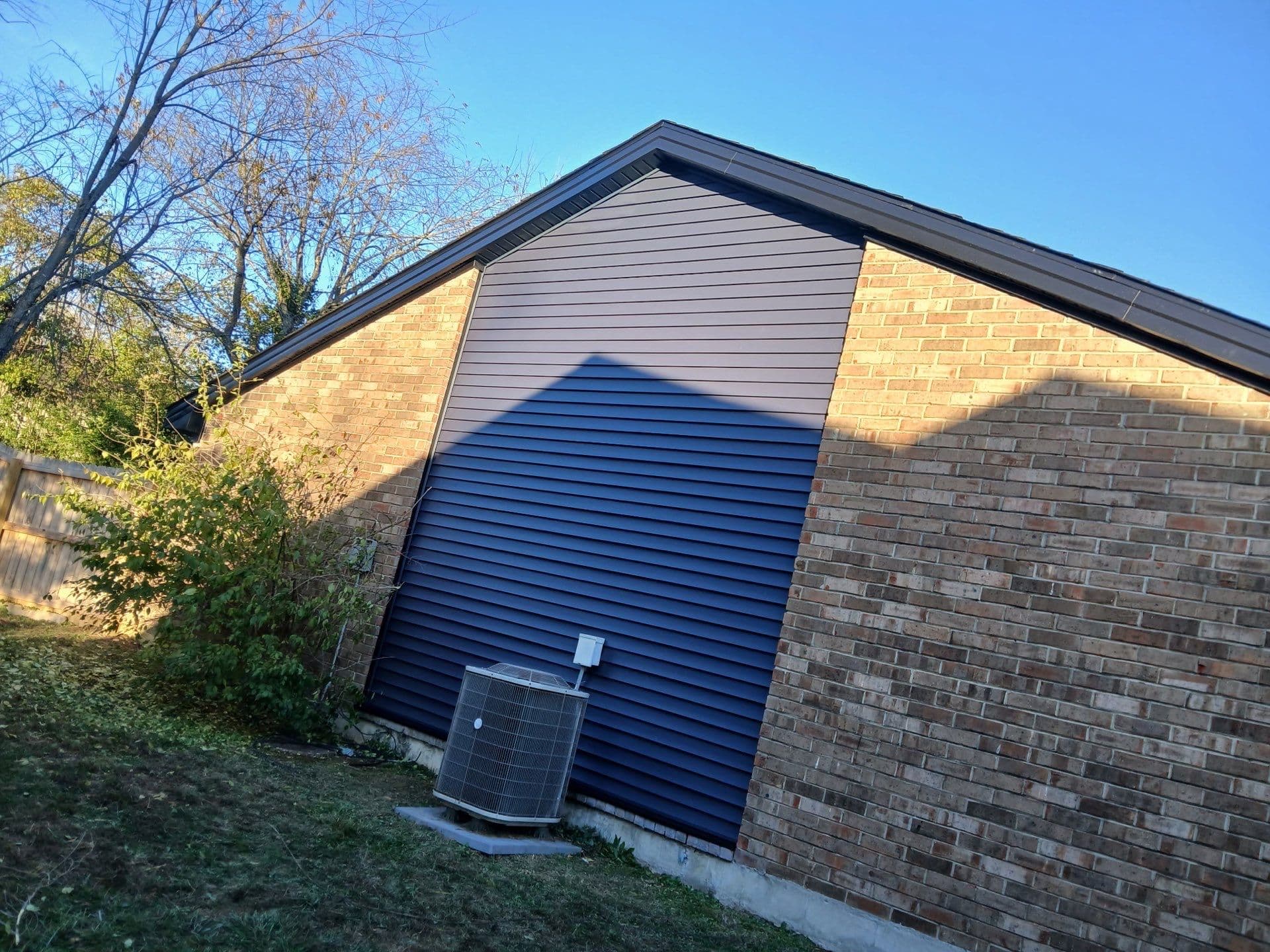 Gallery photos for Siding Upgrade and Fascia Transformation: Image #1